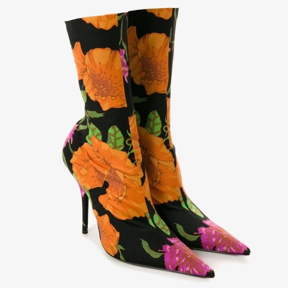 ✖️SOLD✖️ Auth BALENCIAGA floral knife boots - Picture 7 of 13